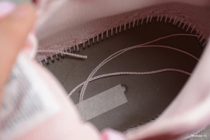 Air CW5379-600 Jordan 1 (W) Mid Digital Pink 1028